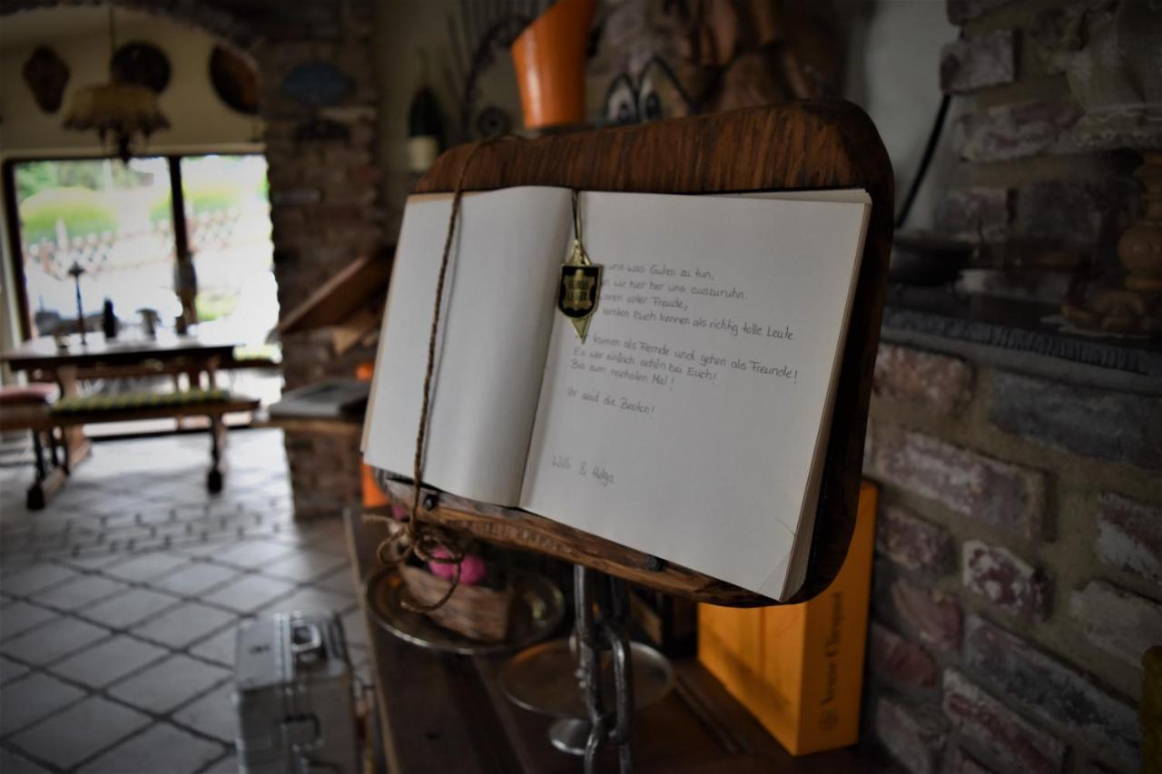 Domizil Hotel Bei Welter Nideggen Kreuzau Luaran gambar