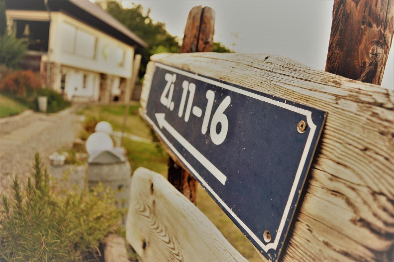 Domizil Hotel Bei Welter Nideggen Kreuzau Luaran gambar